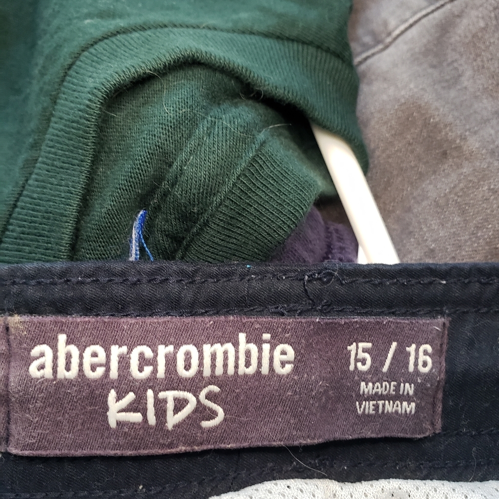 Size 15/16 - Picture 4 of 4